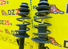 СТОЙКА ПАРА ЛЕВАЯ И ПРАВАЯ TOYOTA SIENTA 2015/1F7 4851052K70 NCP175 1NZFE, передняя