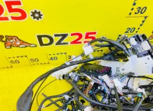Коса под торпеду TOYOTA SIENTA 2015/1F7 8214552X50 NCP175 1NZFE, передняя