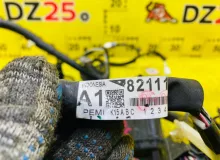 Коса под капот TOYOTA SIENTA 2015/1F7 821115DA10 NCP175 1NZFE, передняя
