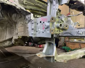 Лонжерон TOYOTA