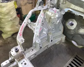 Лонжерон TOYOTA