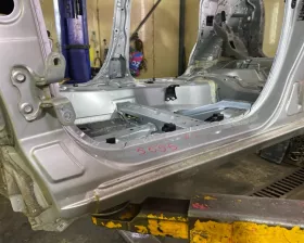Порог кузова TOYOTA