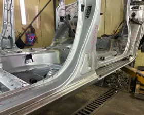 Порог кузова TOYOTA