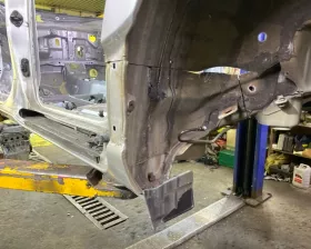 Порог кузова TOYOTA