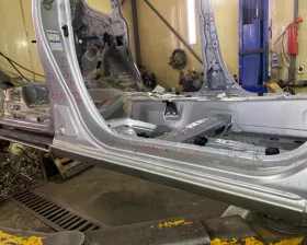 Порог кузова TOYOTA