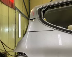 Крыло заднее TOYOTA