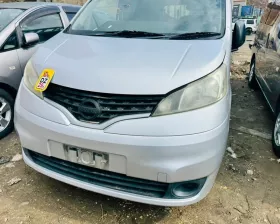 Капот Nissan