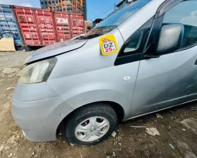 Крыло Nissan