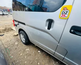 Дверь боковая Nissan
