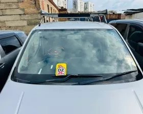 Лобовое стекло Nissan
