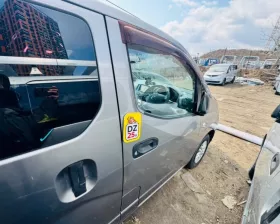 Дверь боковая Nissan