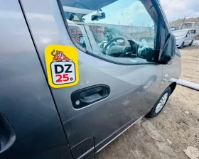 Дверь боковая Nissan