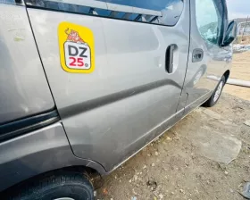 Дверь боковая Nissan