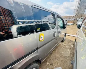Дверь боковая Nissan