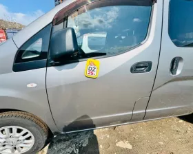 Дверь боковая Nissan