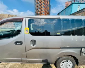 Дверь боковая Nissan