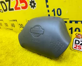 Подушка безопасности водителя Nissan