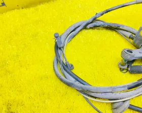 Тросик ручника NISSAN