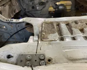 Порог кузова NISSAN