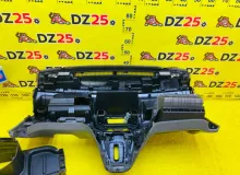 Торпеда NISSAN NV200 2009/Цвет K23 68100JX00A VM20 HR16DE, передняя