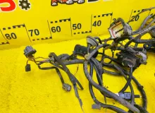 Коса под капот NISSAN NV200 2009/Цвет K23 24012JX00A VM20 HR16DE, передняя