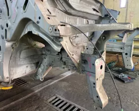 Лонжерон Nissan