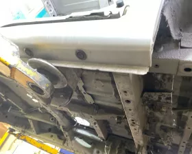 Порог кузова NISSAN