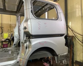Крыло заднее Nissan