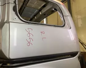 Крыло заднее Nissan