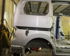 Крыло заднее NISSAN