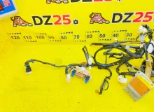 Коса под торпеду NISSAN NV200 2009/Цвет K23 24010JX00C VM20 HR16DE, передняя