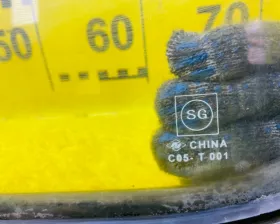 Стекло собачника Toyota