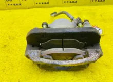 Суппорт TOYOTA HIACE 1990/Цвет 045 4775026060 LH114 2L, передний левый
