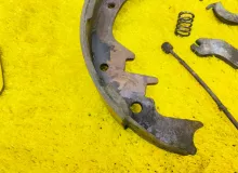 Механизм стояночного тормоза TOYOTA HIACE 1990/Цвет 045 0449526150 LH114 2L, задний левый
