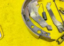 Механизм стояночного тормоза TOYOTA HIACE 1990/Цвет 045 0449526150 LH114 2L, задний правый