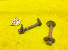 Болт регулировочный TOYOTA HIACE 1990/Цвет 045 4819026020 LH114 2L, передний