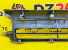 Решетка радиатора TOYOTA HIACE 1990/Цвет 045 5310095J22 LH114 2L, передняя