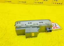 Блок управления стеклоподъемниками SUZUKI ESCUDO 1998 3799065D00T01 TD52W J20A, передний правый