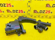 Корпус воздушного фильтра SUZUKI ESCUDO 1998 1370065D01 TD52W J20A, передний