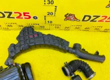 Корпус воздушного фильтра SUZUKI ESCUDO 1998 1370065D01 TD52W J20A, передний
