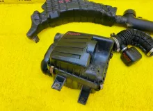 Корпус воздушного фильтра SUZUKI ESCUDO 1998 1370065D01 TD52W J20A, передний