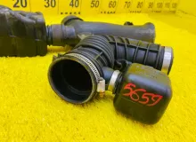 Корпус воздушного фильтра SUZUKI ESCUDO 1998 1370065D01 TD52W J20A, передний