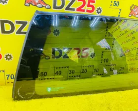 Стекло двери багажника Suzuki