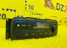 Блок управления климат-контролем SUZUKI ESCUDO 1998 9561165D00 TD52W J20A, передний