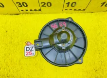 Мотор печки SUZUKI ESCUDO 1998 7425065D00 TD52W J20A, передний