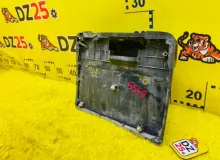 Накладка на дверь багажника SUZUKI ESCUDO 1998 8393065D005PK TD52W J20A, задняя