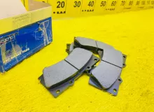 Тормозные колодки TOYOTA LAND CRUISER 2008 0446560280 VDJ200L 1VDFTV, переднее