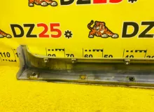 Накладка на порог TOYOTA LAND CRUISER 2008 7586060040B0 VDJ200L 1VDFTV, левая