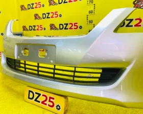 Бампер Toyota