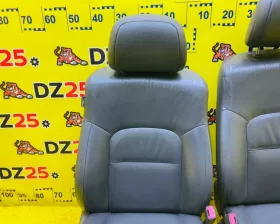 СИДЕНИЕ ПАРА Toyota